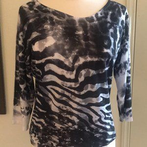 Peoples Choice Apparel Blk & Wht Print Shirt